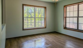 105 Oak 2 St, Bainbridge, GA 39819