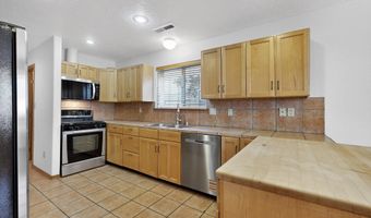 2105 SAN VENITO Rd NW, Albuquerque, NM 87104