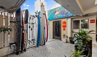 2463 Kuhio Ave 307, Honolulu, HI 96815