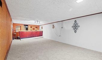 21 Helen Ave, Coventry, RI 02816