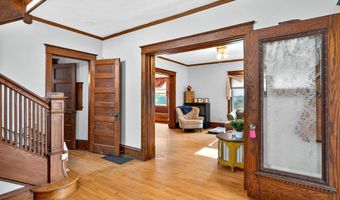 415 E SPRING St, Appleton, WI 54911