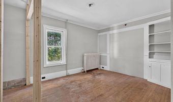 6 Amherst St, Augusta, ME 04330