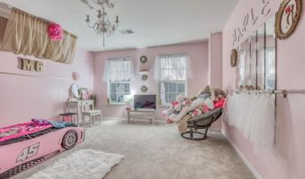 728 FALCON Ln, Aberdeen, MD 21001
