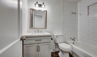 6709 NW 24th St, Bethany, OK 73008