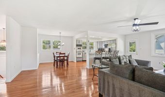 1005 KINGS TREE Dr, Bowie, MD 20721