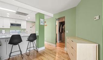 131 Main St 607, Burlington, VT 05401
