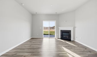 390 Old Geyser Rd, Boiling Springs, SC 29316