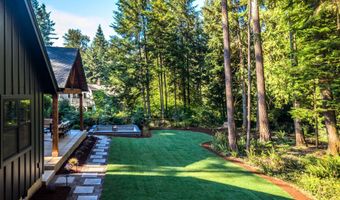 21054 E Country Club Rd, Brightwood, OR 97011
