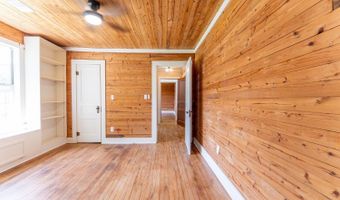 251 W Mark St, Batesville, AR 72501