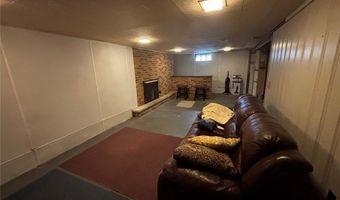 3407 Leo St, Alton, IL 62002