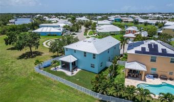 449 BAHAMA GRANDE Blvd, Apollo Beach, FL 33572
