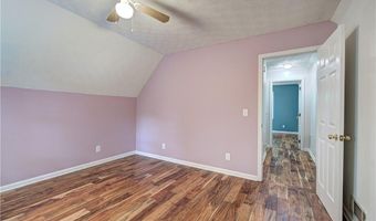 202 Hawkins Farm Cir, Ball Ground, GA 30107