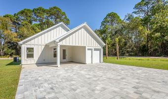 200 13th St, Apalachicola, FL 32320