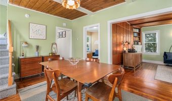 163 Bluff Ave, Cranston, RI 02905