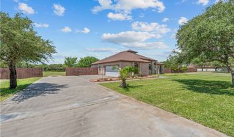 1449 W Nelson Ave, Aransas Pass, TX 78336