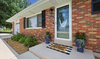 2571 Willow Dr, Arnold, MO 63010