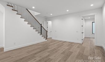 324 Avery Trail Dr 26, Arden, NC 28704