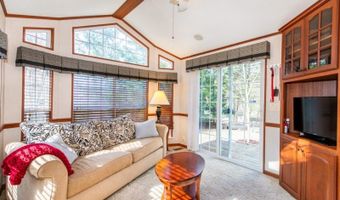 131 Sycamore Vlg, Alloway, NJ 07461