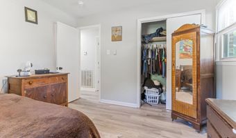107 Bell St, Blacksburg, SC 29702