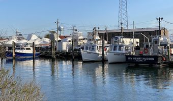 19 W 6TH St, Barnegat Light, NJ 08006