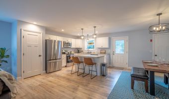 30 Firefly Ln, Bangor, ME 04401