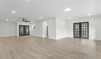 175 Saint Charles Ave, Biloxi, MS 39530