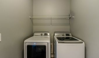 858 W Union Grove Cir, Auburn, GA 30011