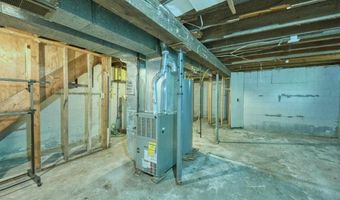 304 W 3rd Ave N, Aurora, MN 55705