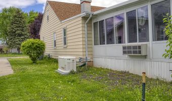 921 W WEILAND Ave, Appleton, WI 54914