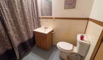 518 3rd Ave, Alton, KS 67623