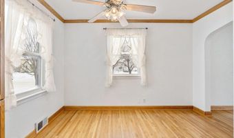 611 11th St SW, Austin, MN 55912