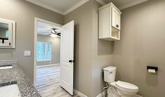 61170 Chuckanut Dr, Bend, OR 97702