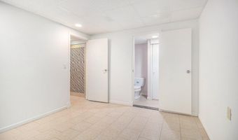 3620 Charter Pl, Ann Arbor, MI 48105