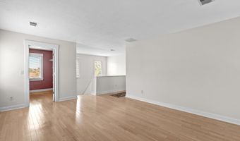 2 Beach Plum Lane U E, Bourne, MA 02532