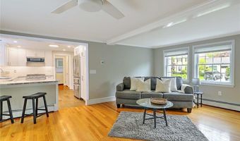 15 LAFAYETTE Rd, Barrington, RI 02806