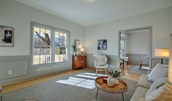 6 Grandstand Dr, Lincoln, RI 02865