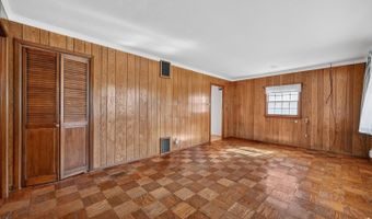 310 Woodlawn Ave, Aurora, IN 47001