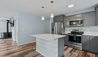 17271 Downey Rd, Bend, OR 97707