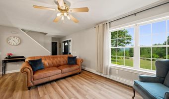 15 Silver Dawn Rd, Campton, NH 03223