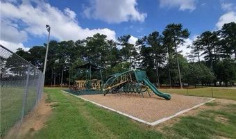 150 Village Grn 26, Adairsville, GA 30103