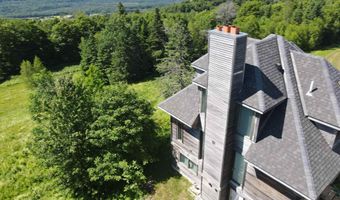 968 Centebar Rd, Albany, VT 05845