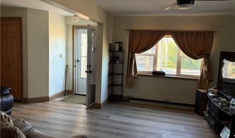 193 Shady Valley Rd, Coventry, RI 02816