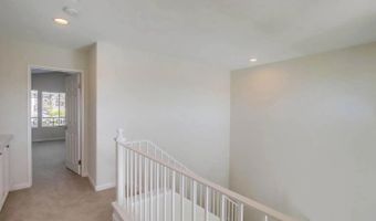 3717 Ruette De Vl, San Diego, CA 92130