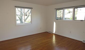 30 KINGS GRANT Rd, Hockessin, DE 19707