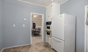 601 S Madison Ave, Aurora, MO 65605