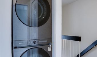 5766 VILLAGE GREEN Dr 10/5766, Alexandria, VA 22309