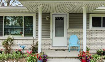 829 Townsend Cresent W St, Algonac, MI 48001