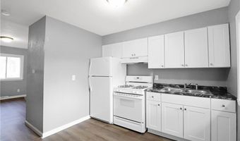 1330 W Waterloo Rd, Akron, OH 44314