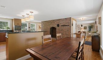 400 Spring Brook Rd, Arlington, VT 05250