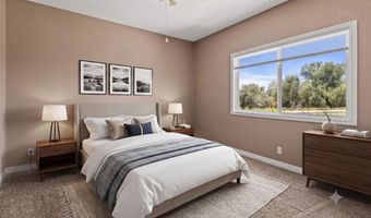 1290 Daxi Ln, Escondido, CA 92029